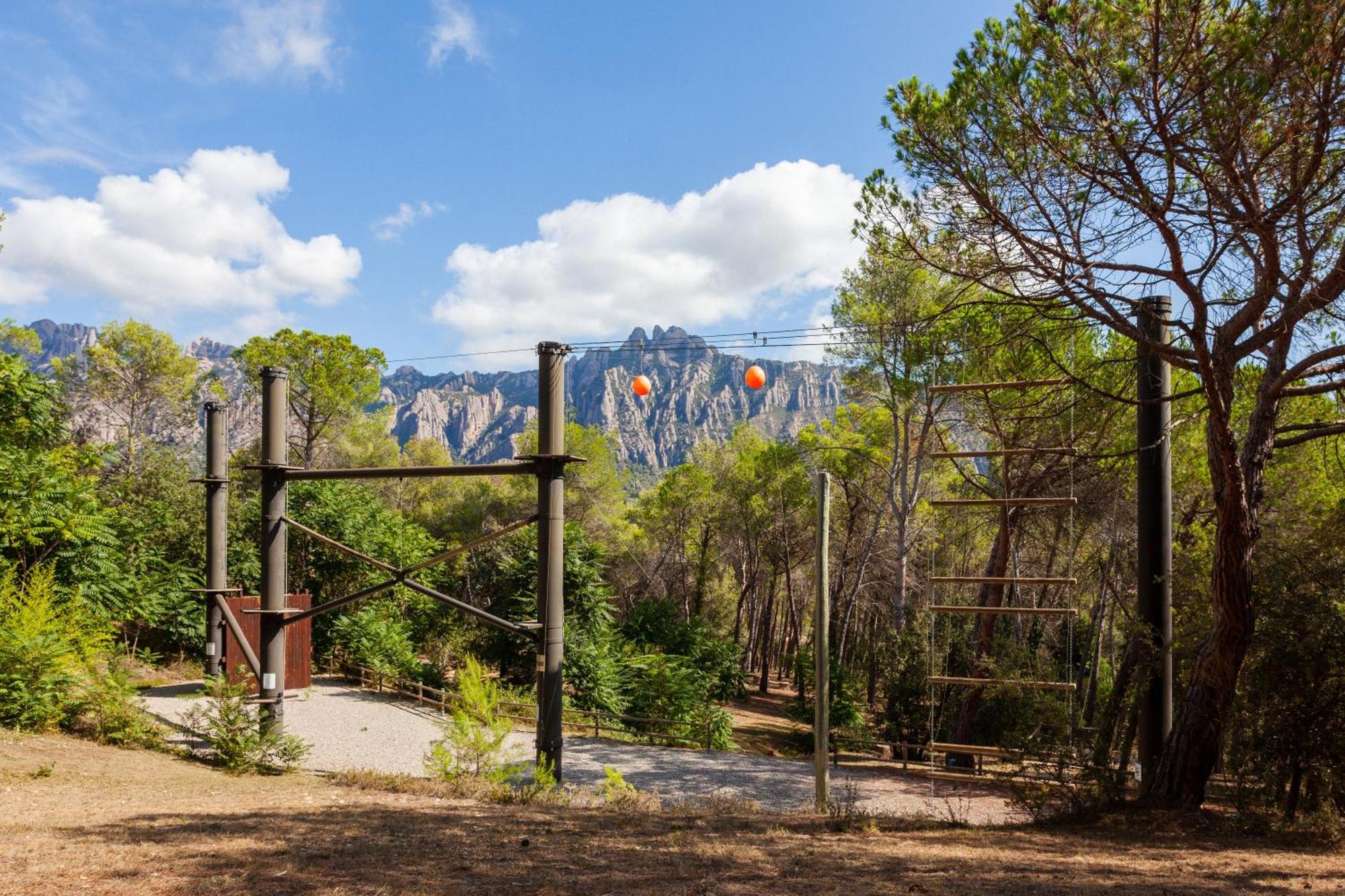 Checkin Montserrat Collbato Exterior photo