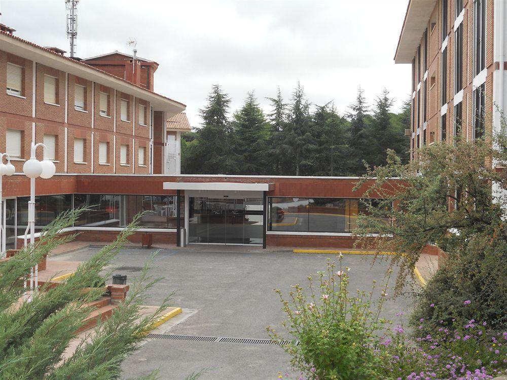 Checkin Montserrat Collbato Exterior photo
